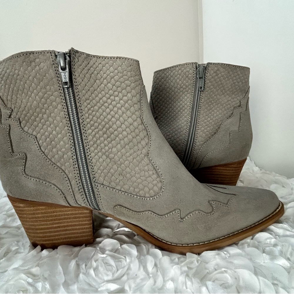 Matisse Daphne Tan Leather Western Ankle Boots 10M NWOT - Picture 6 of 9